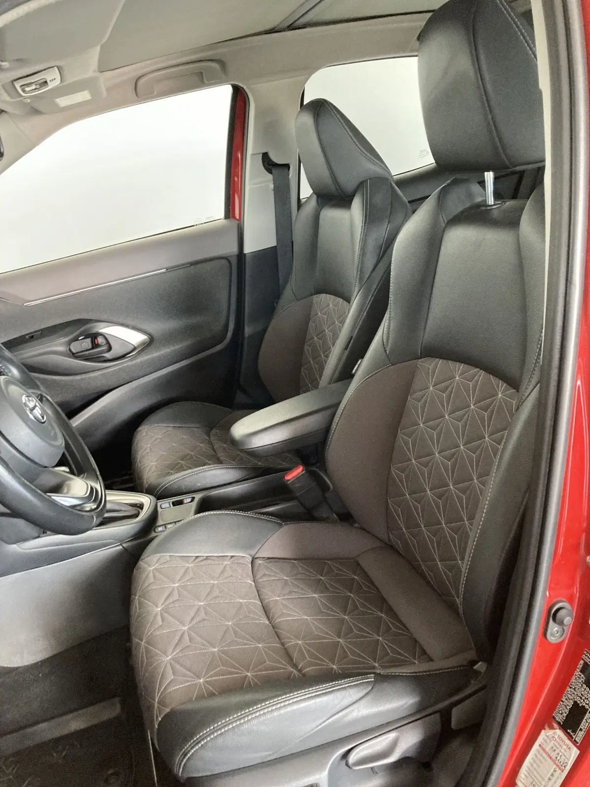 Toyota Yaris Cross usata a Foggia (7)
