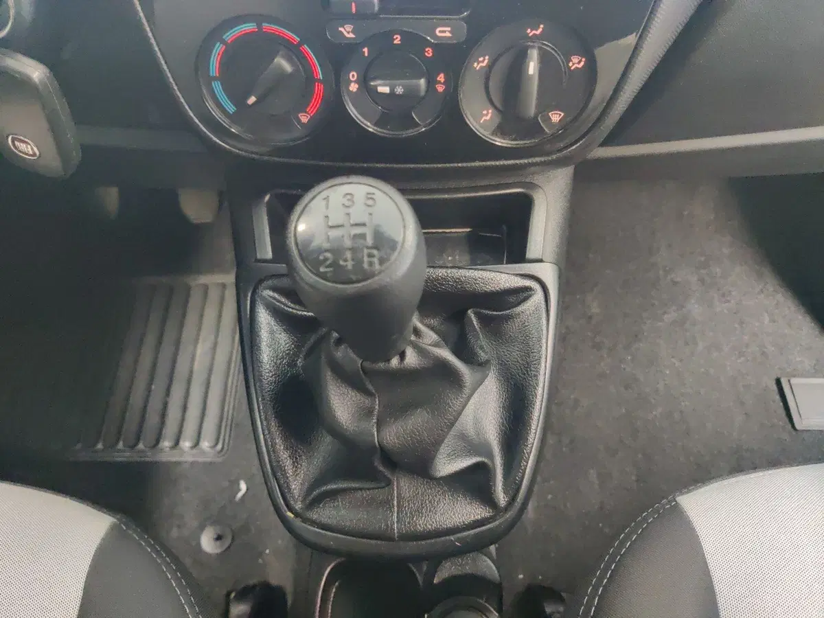 Fiat Qubo usata a Arezzo (17)