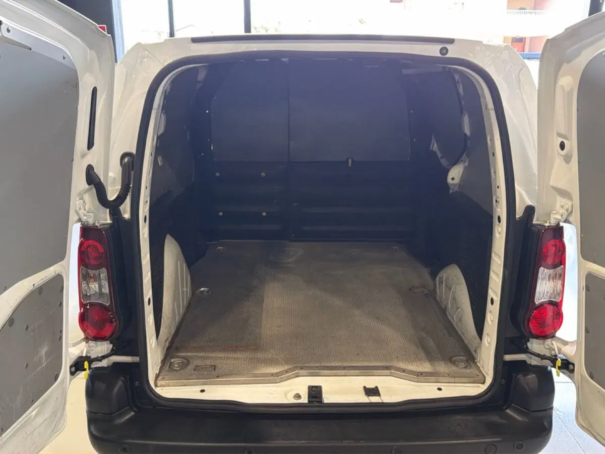 Peugeot Partner Furgone usata a Vicenza (12)