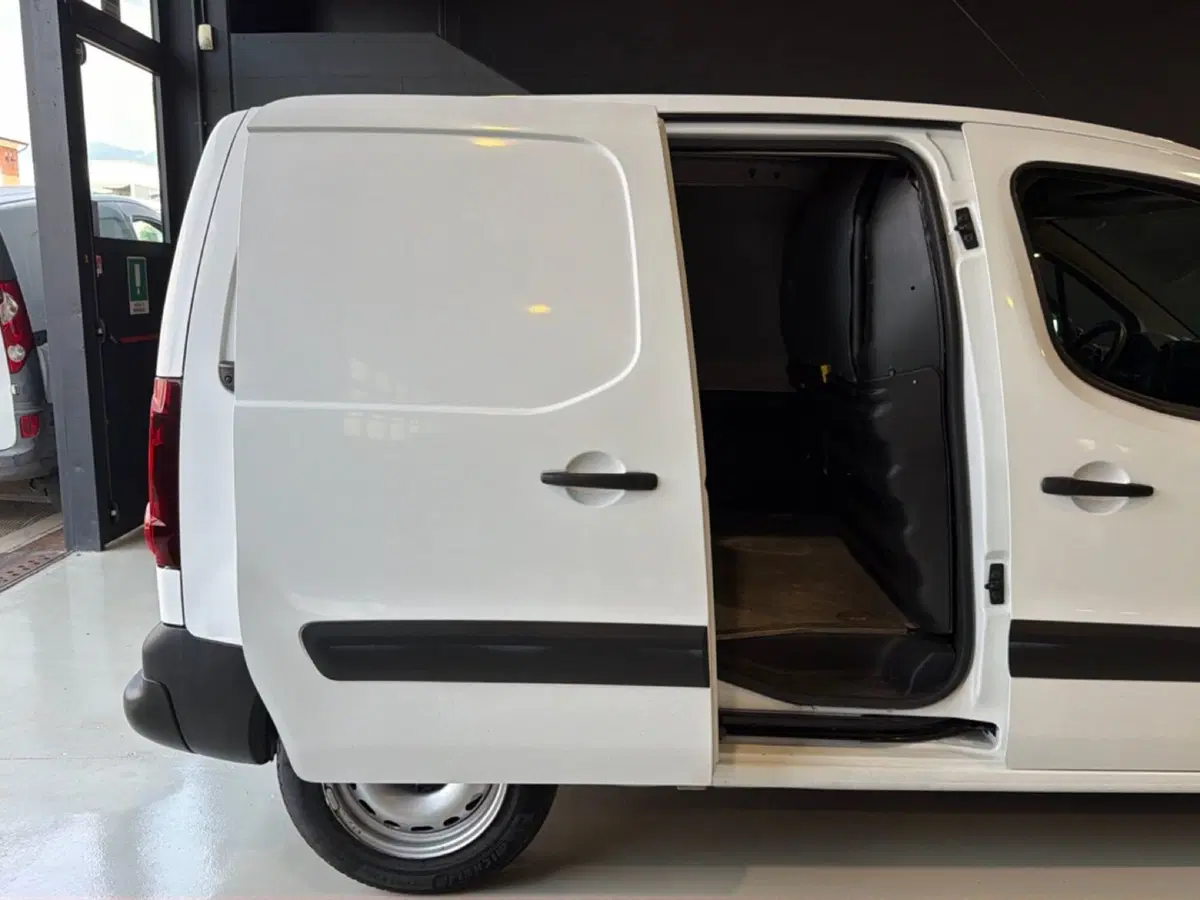 Peugeot Partner Furgone usata a Vicenza (13)