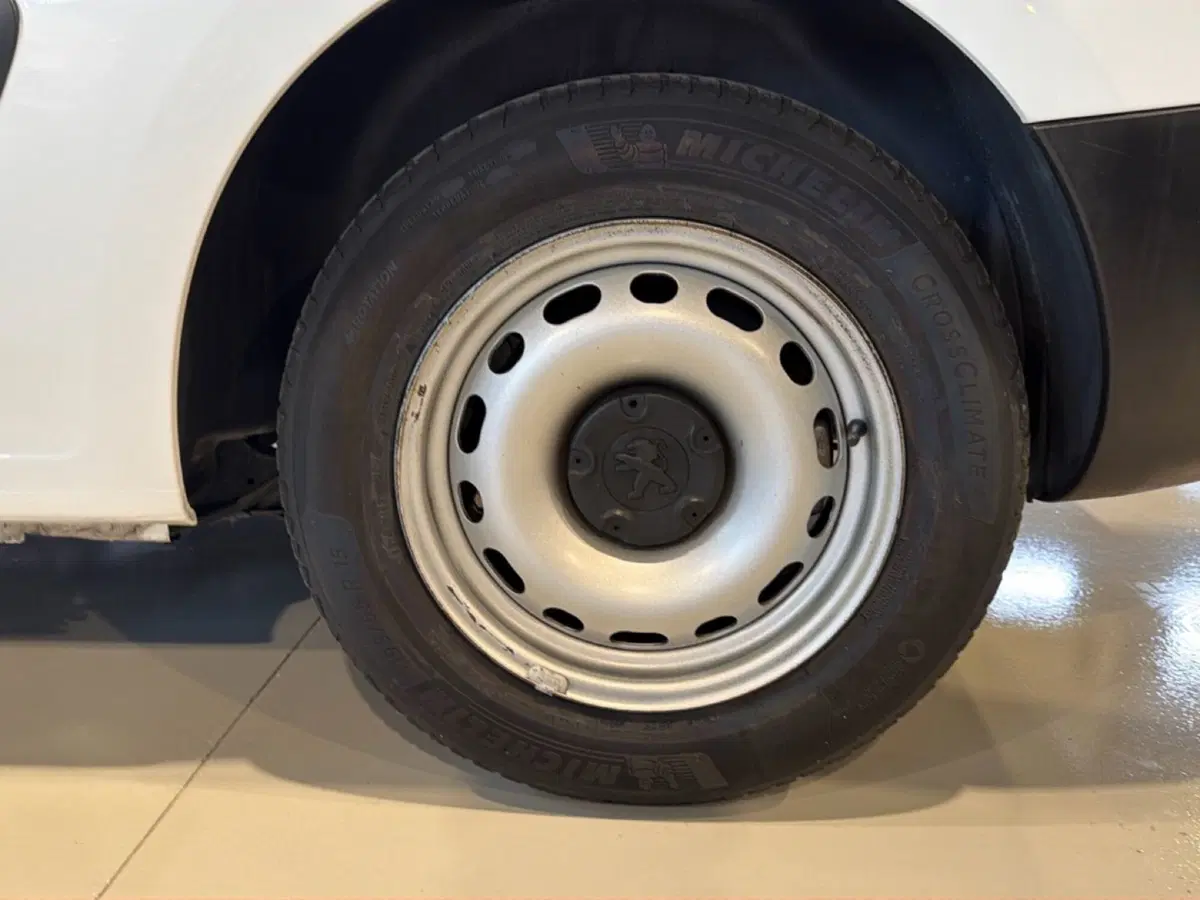 Peugeot Partner Furgone usata a Vicenza (14)