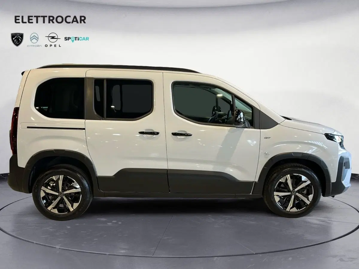Peugeot Rifter nuova a Vicenza (7)