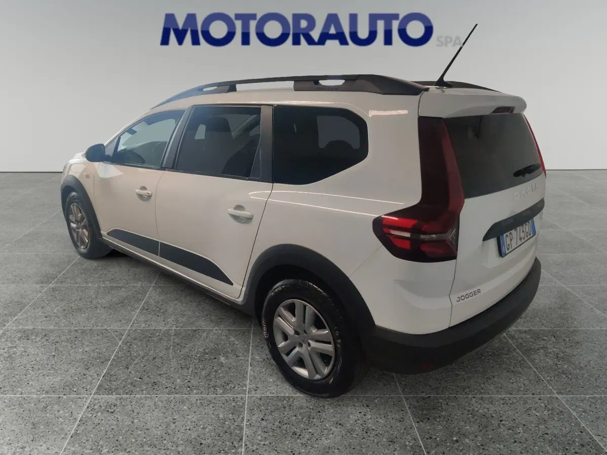 Dacia Jogger usata a Arezzo (4)