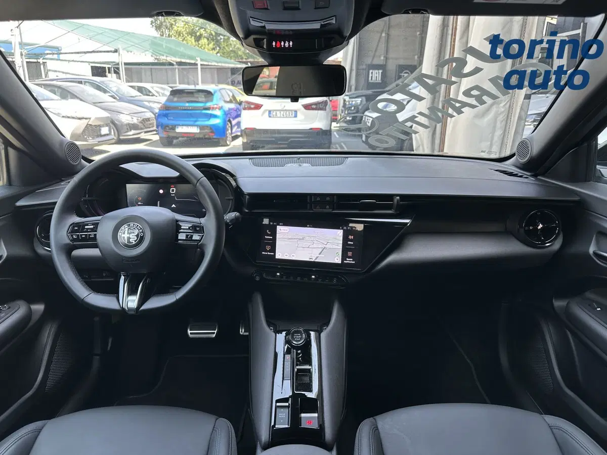 Alfa Romeo Junior usata a Torino (14)