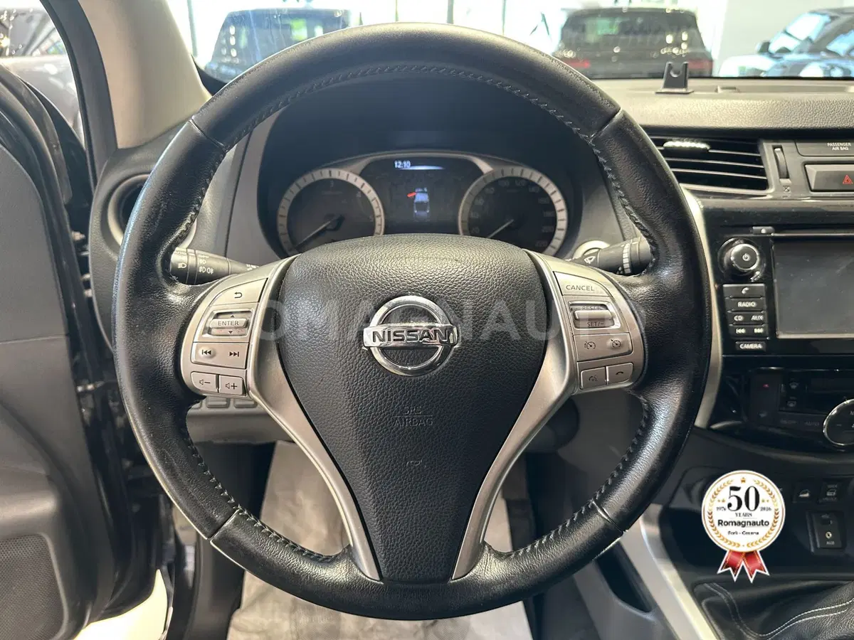 Nissan Navara usata a Forlì-Cesena (16)