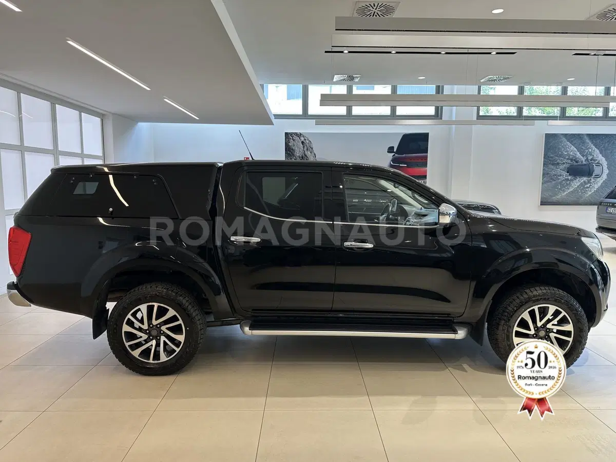Nissan Navara usata a Forlì-Cesena (4)