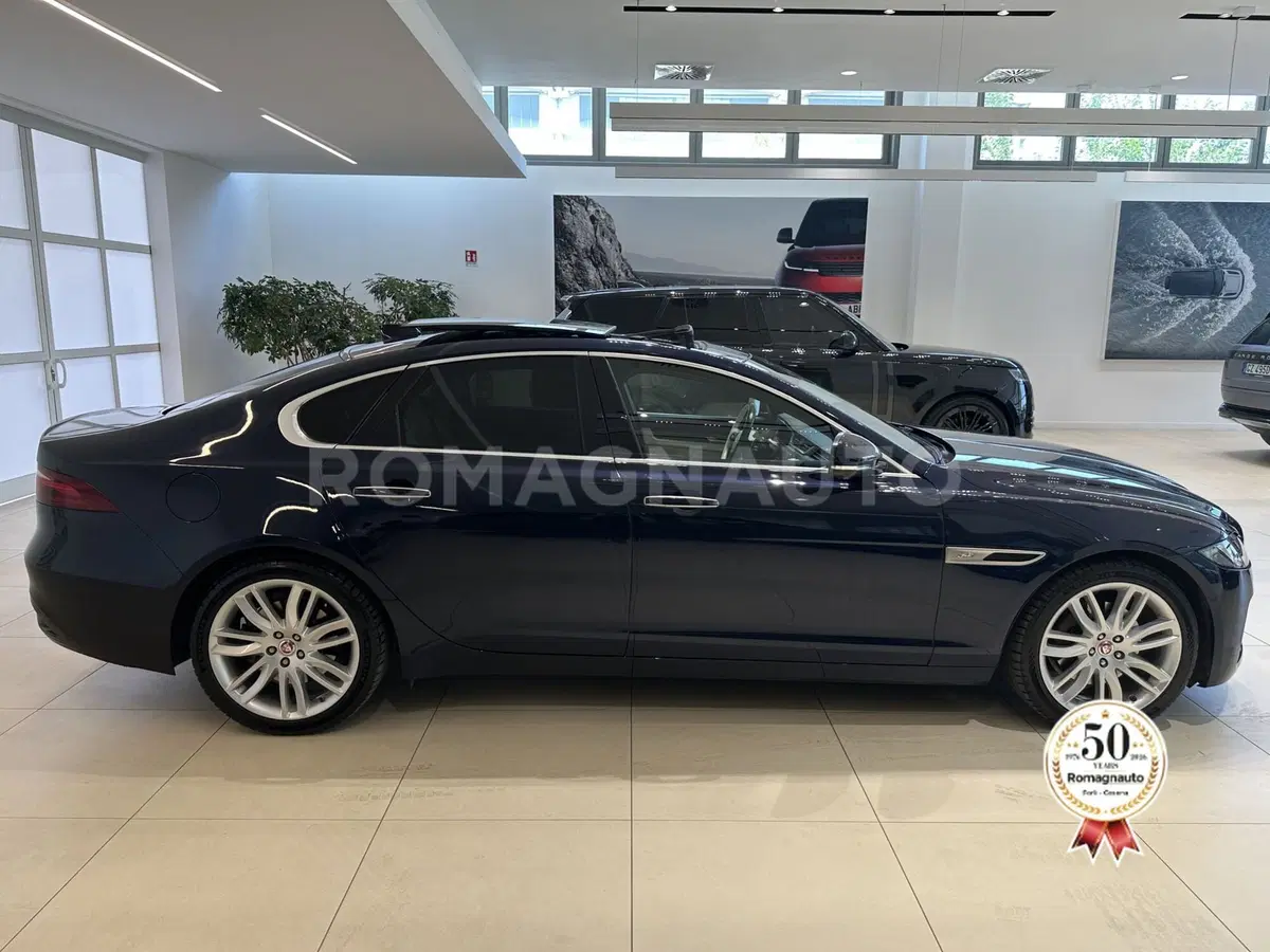 Jaguar XF usata a Forlì-Cesena (4)