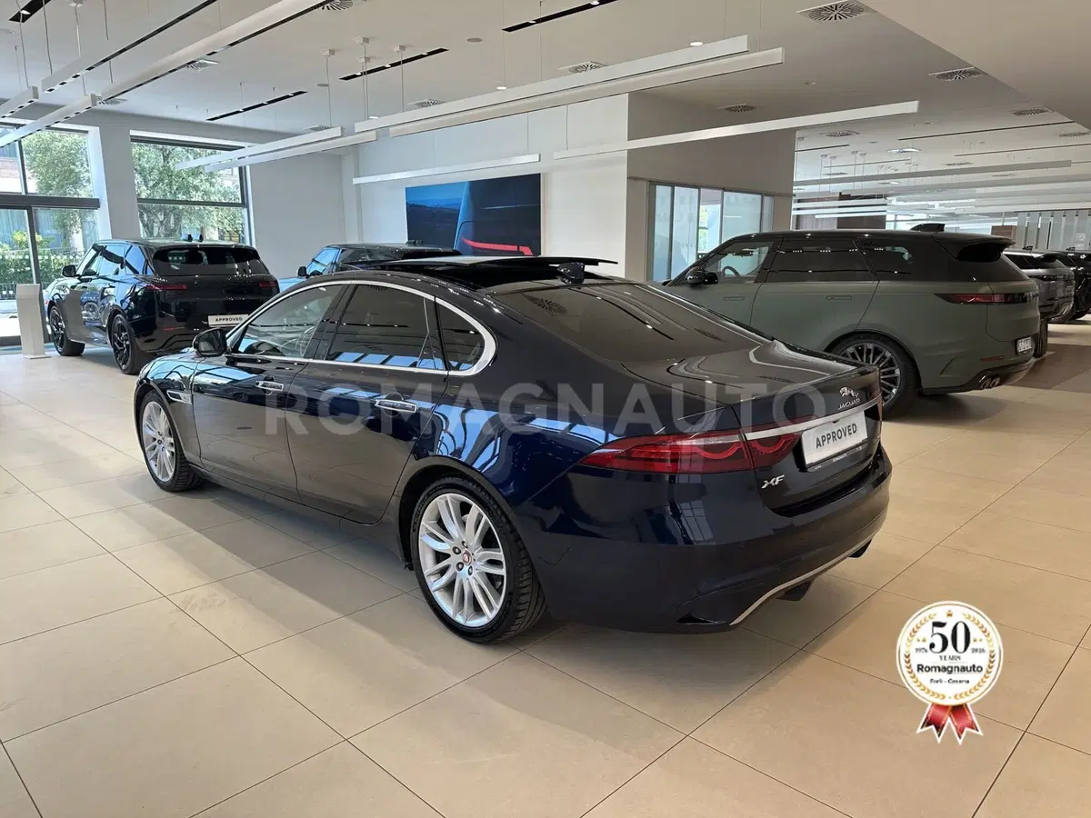 Jaguar XF usata a Forlì-Cesena (7)