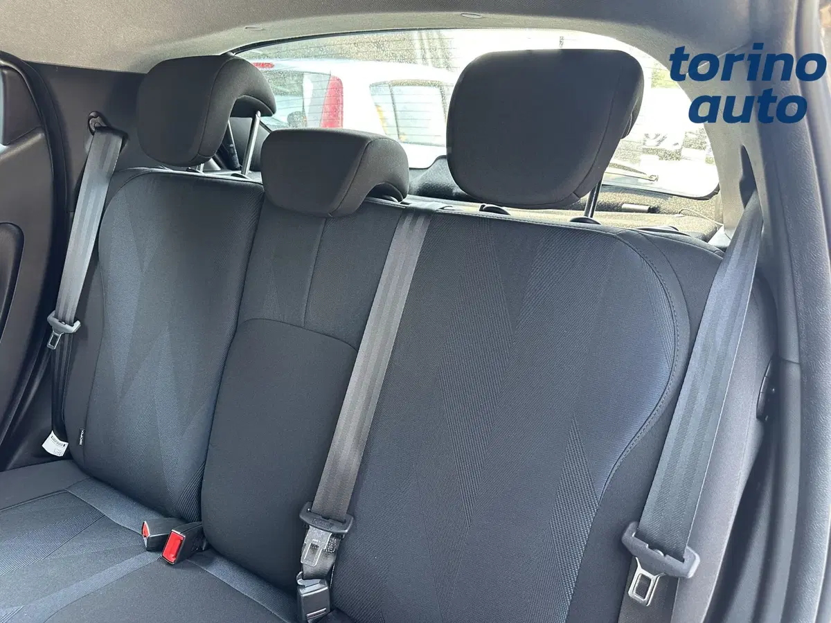 Lancia Ypsilon usata a Torino (10)