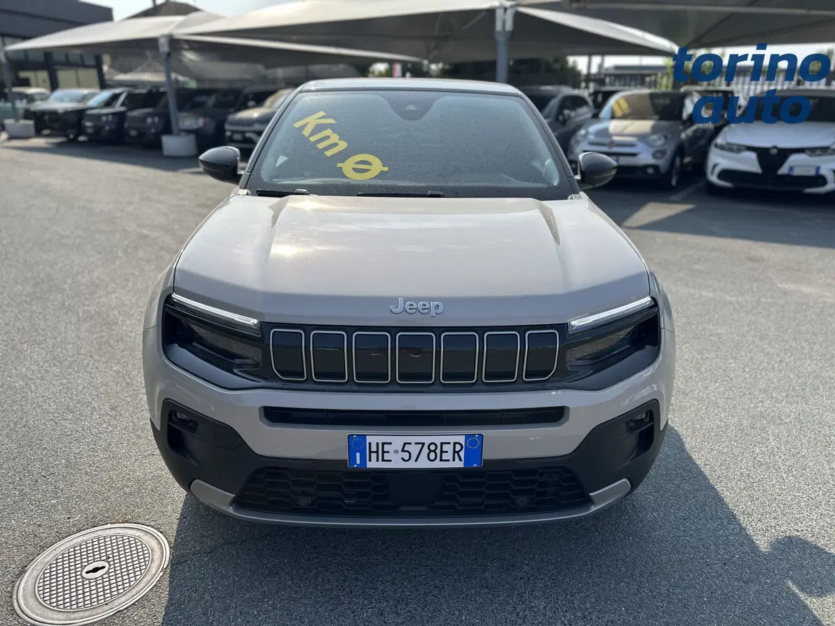 Jeep Avenger nuova a Torino (2)