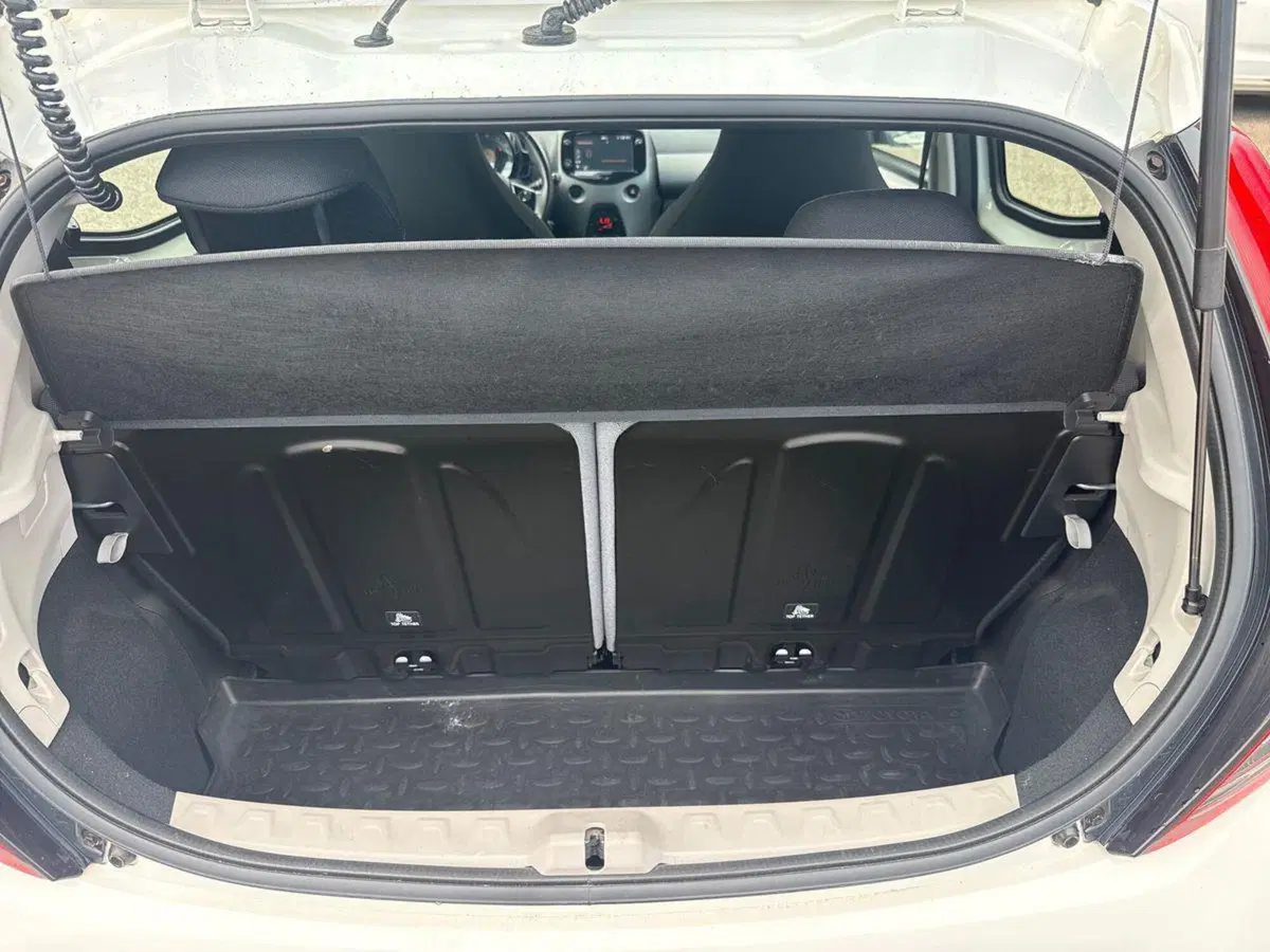 Toyota Aygo usata a Reggio Calabria (6)