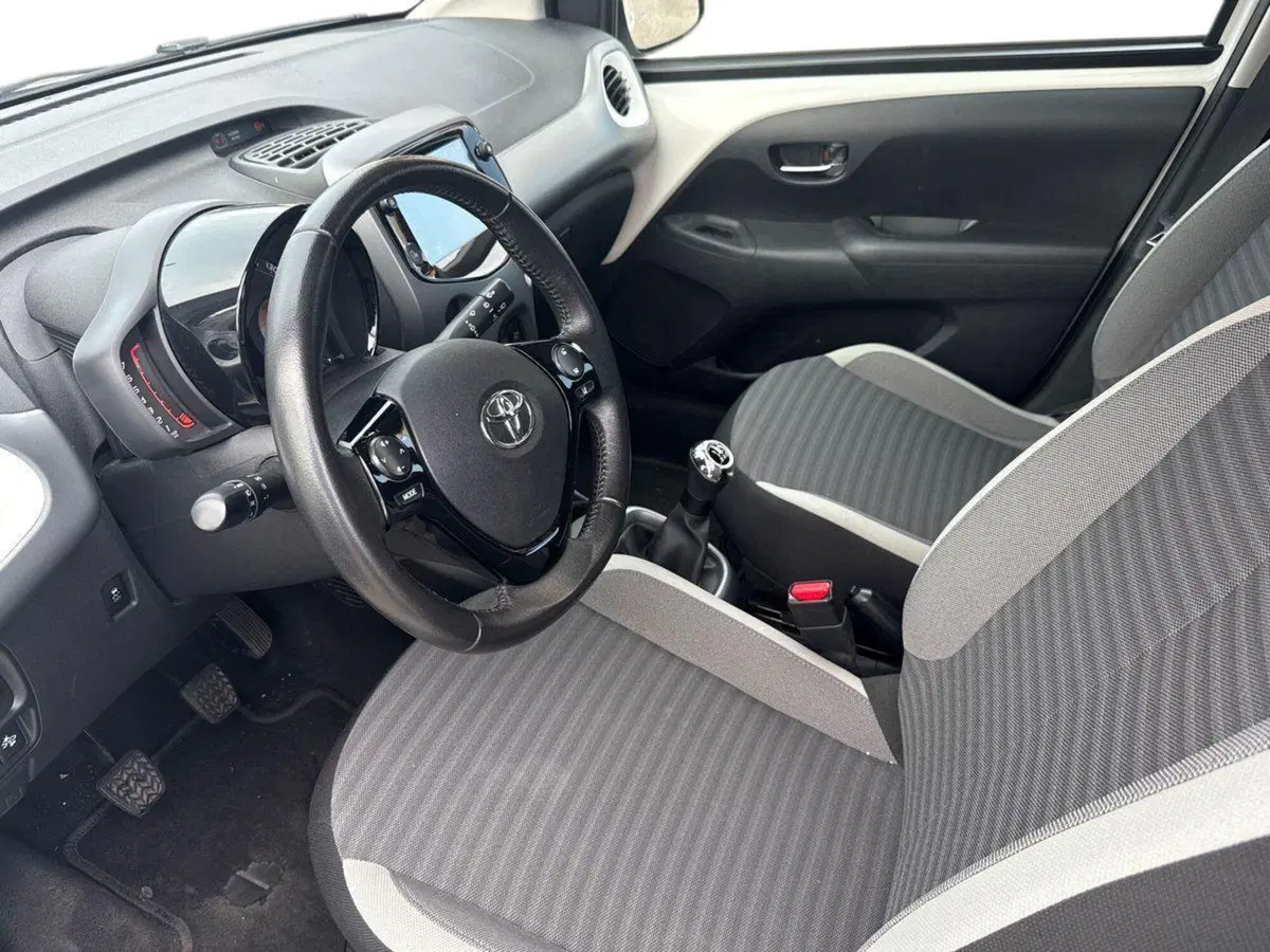 Toyota Aygo usata a Reggio Calabria (7)