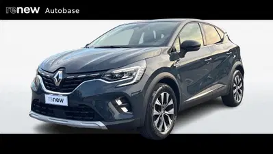 Renault Captur TCe 100 CV GPL FAP Intens del 2023 usata a Albignasego