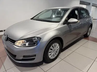 Volkswagen Golf 1.6 TDI 90 CV 5p. Trendline BlueMotion Technology del 2016 usata a Genova