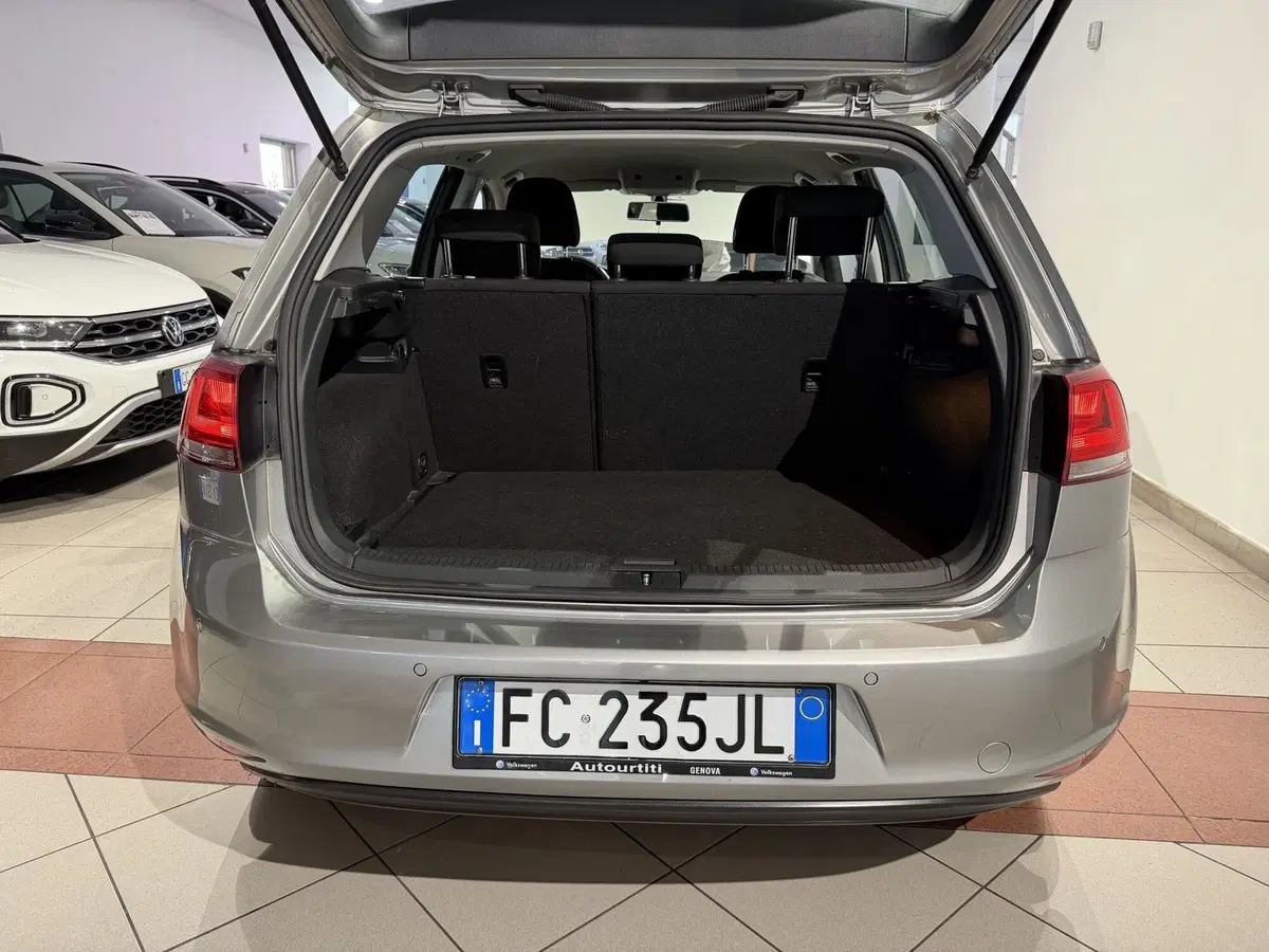 Volkswagen Golf usata a Genova (11)