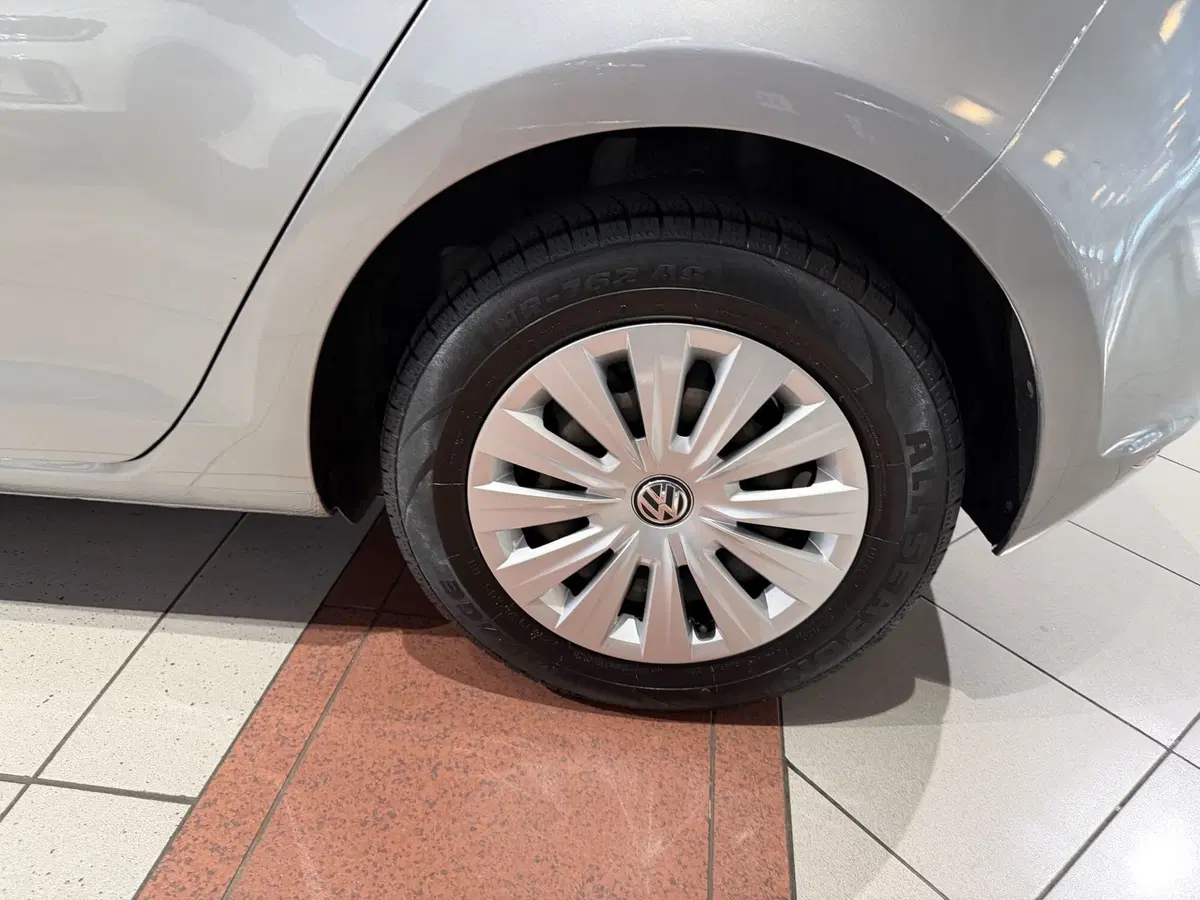 Volkswagen Golf usata a Genova (13)