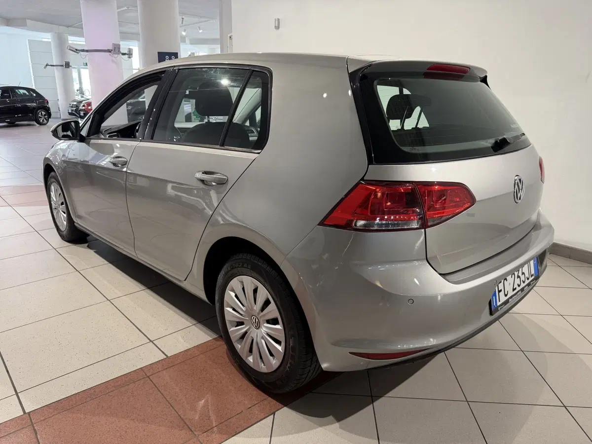 Volkswagen Golf usata a Genova (3)