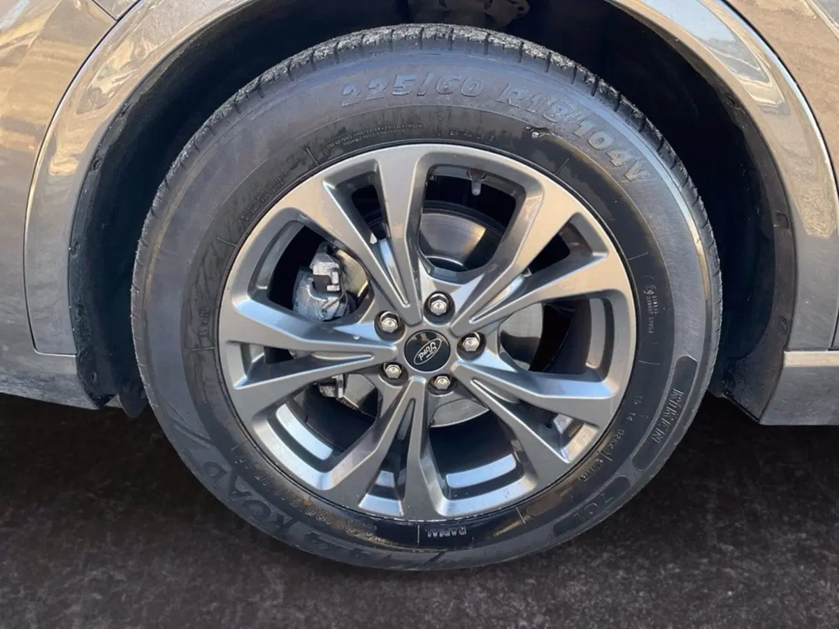 Ford Kuga usata a Milano (16)