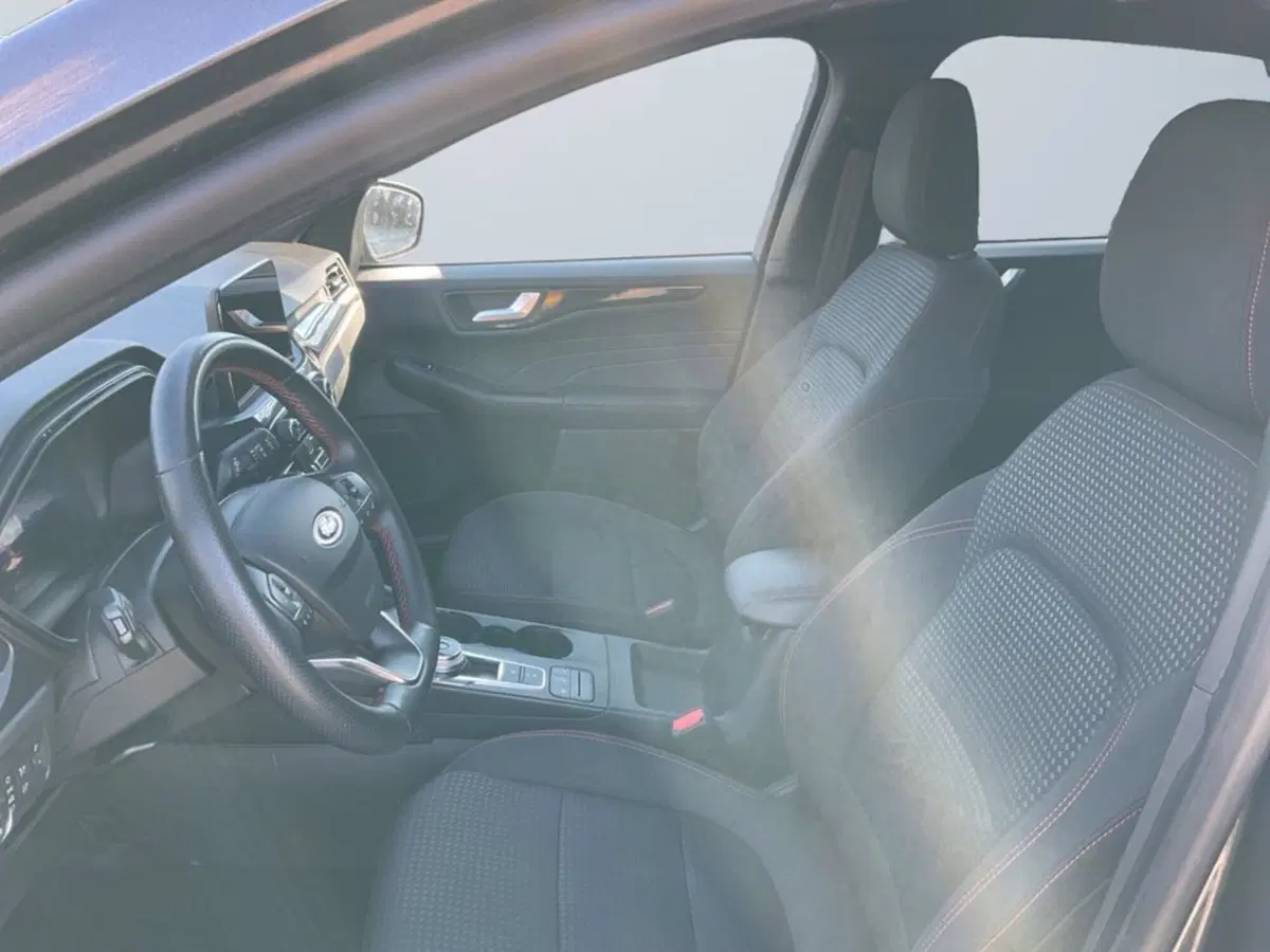 Ford Kuga usata a Milano (9)