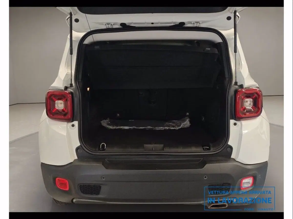 Jeep Renegade usata a Catania (12)