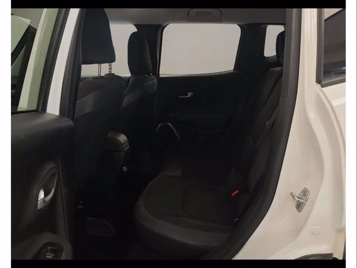 Jeep Renegade usata a Catania (11)