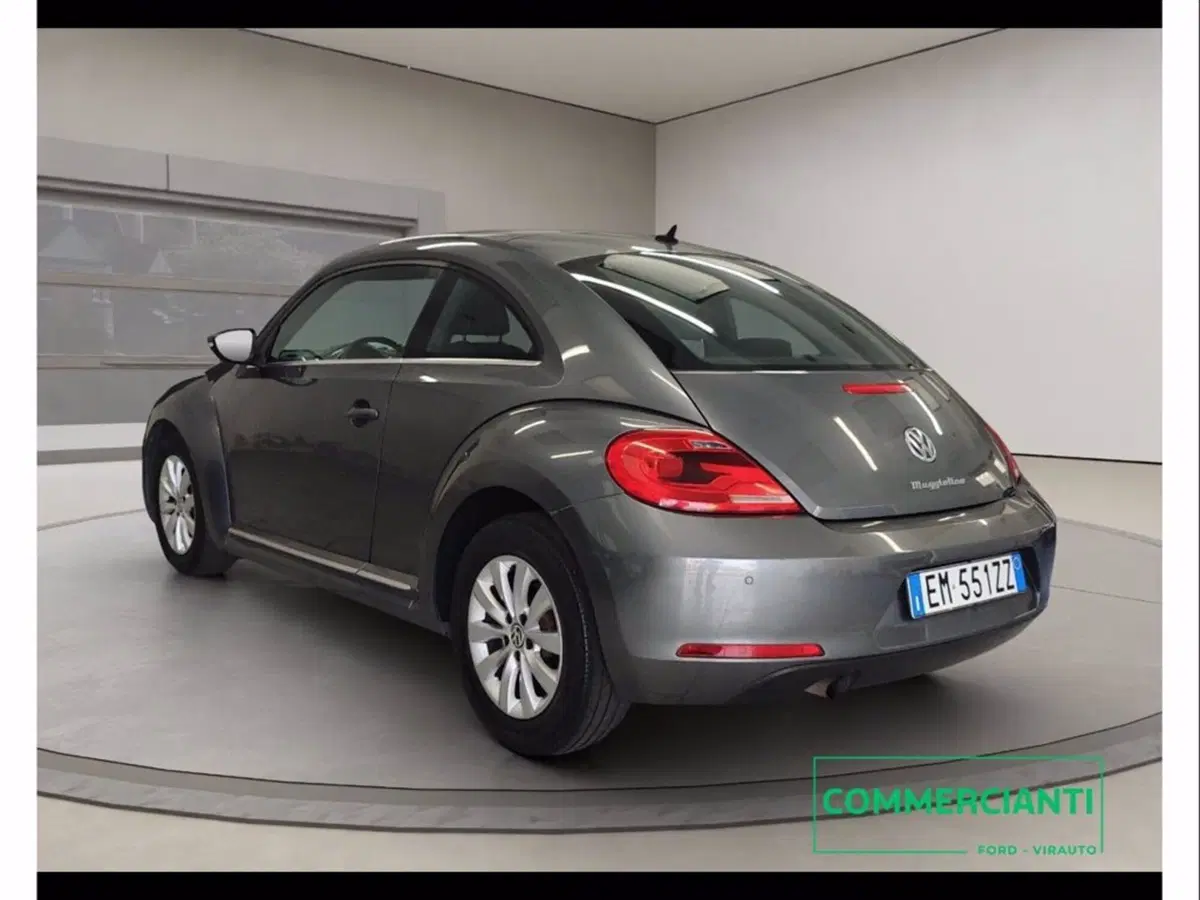 Volkswagen Maggiolino Cabrio usata a Catania (4)