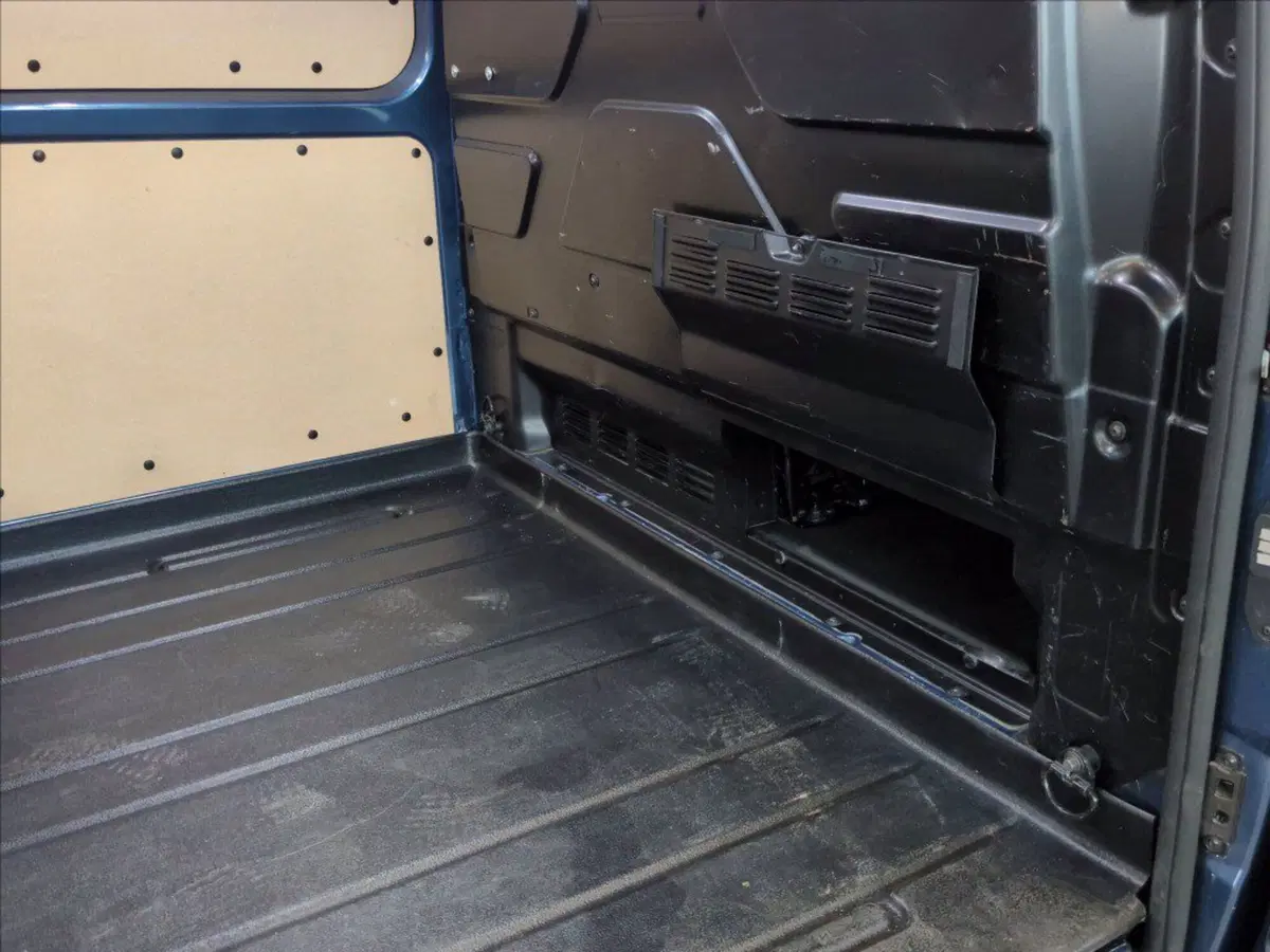 Ford Transit Custom Furgone usata a Milano (12)