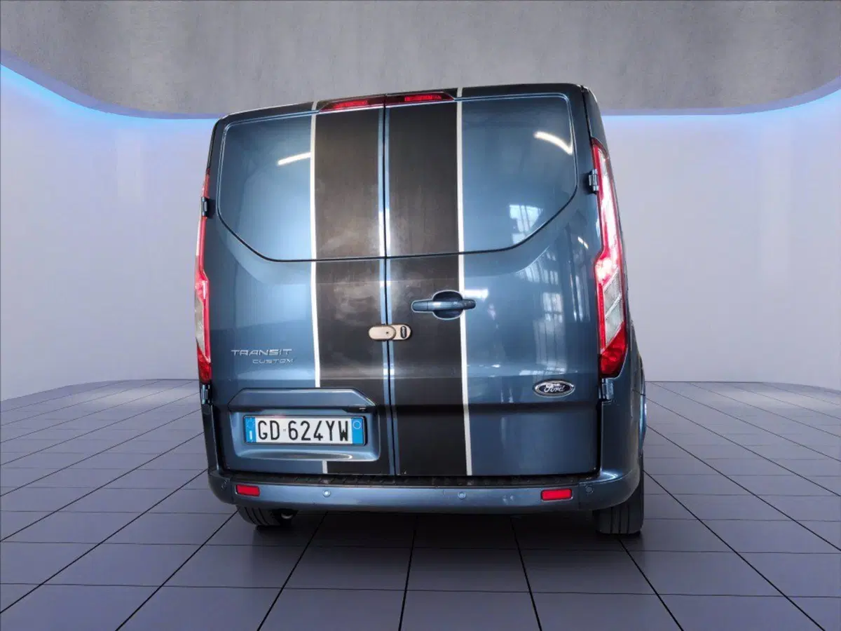 Ford Transit Custom Furgone usata a Milano (4)