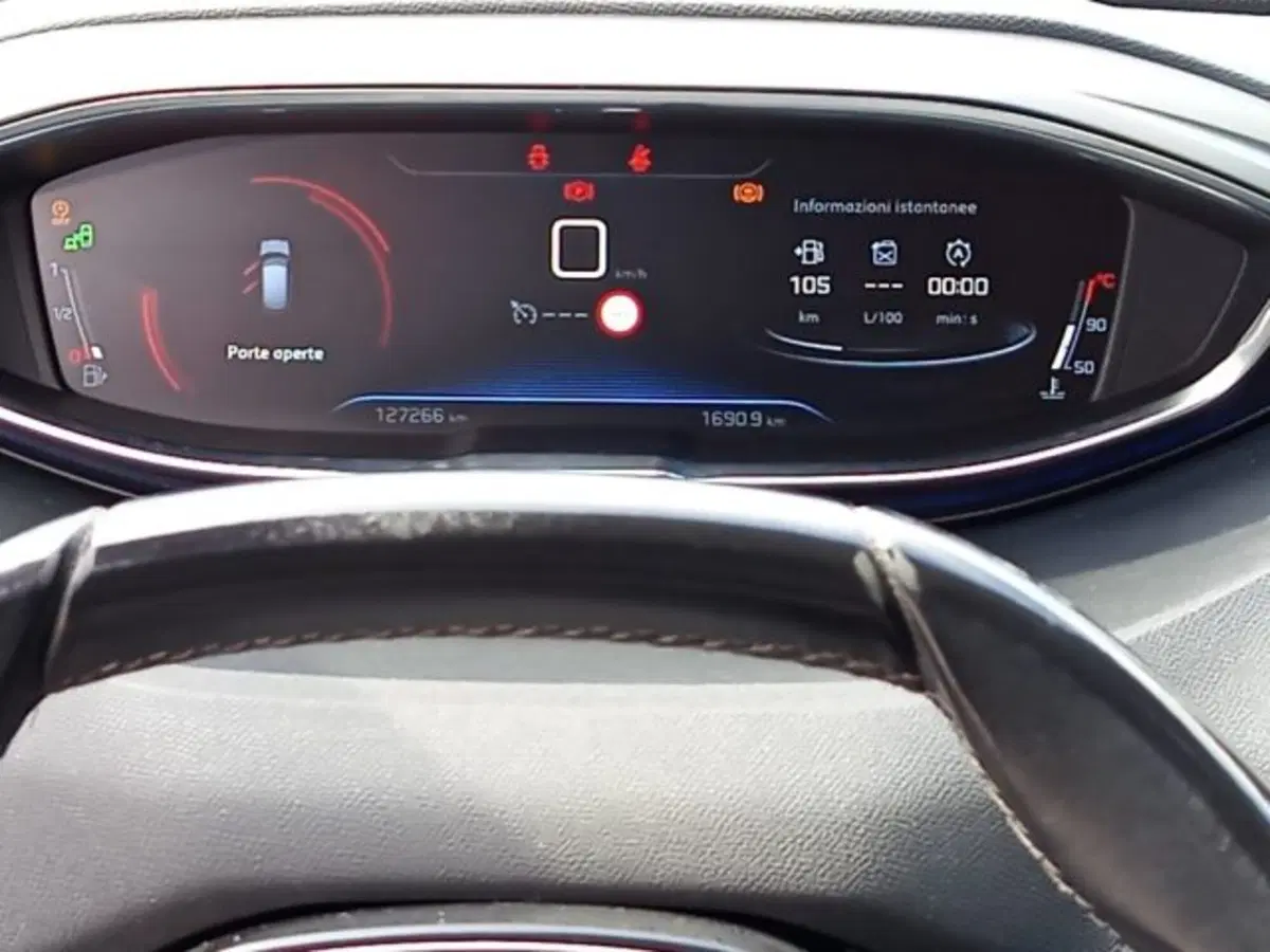 Peugeot 3008 usata a Frosinone (13)