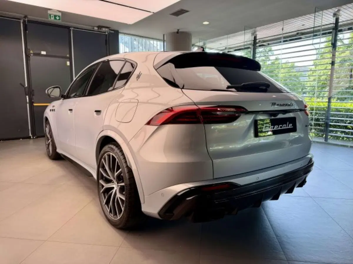 Maserati Grecale nuova a Torino (6)