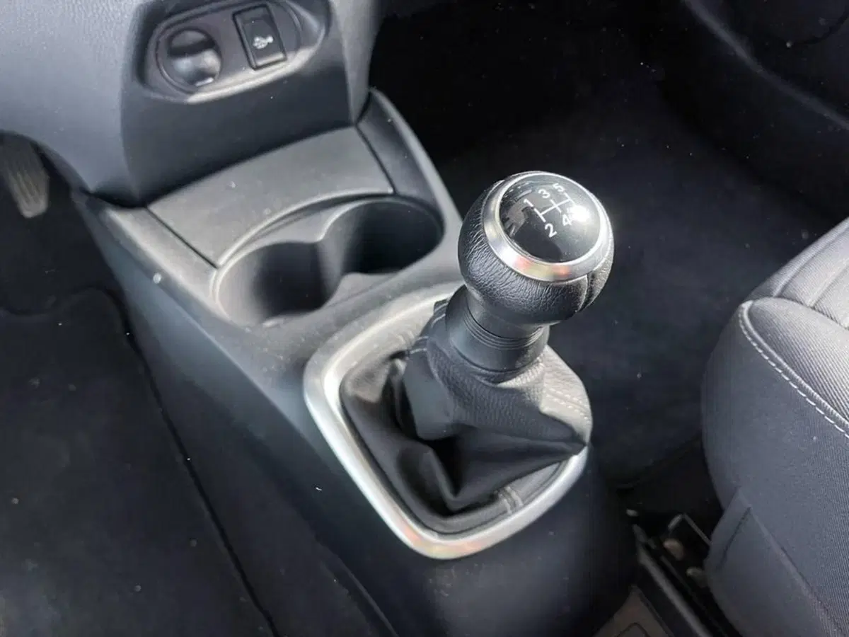 Toyota Yaris usata a Torino (8)