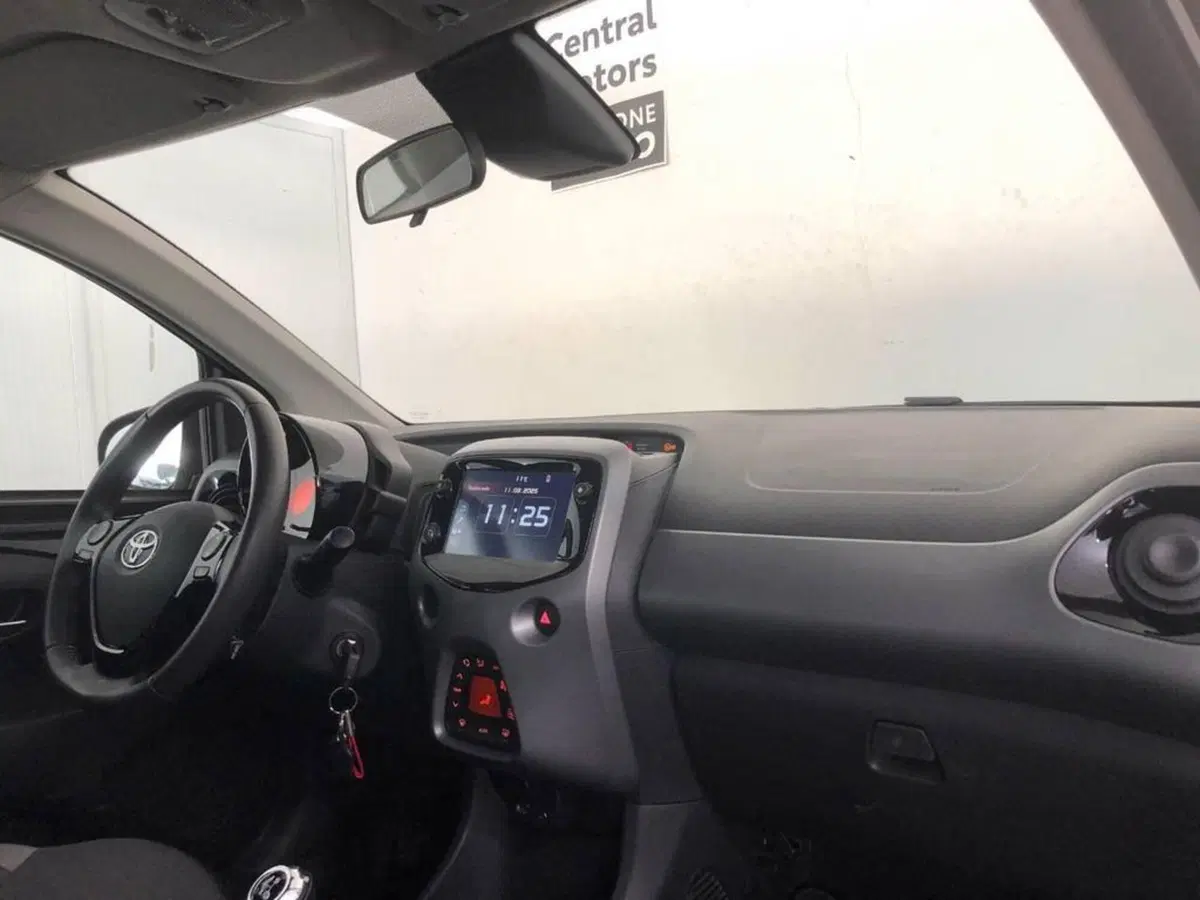 Toyota Aygo usata a Torino (12)