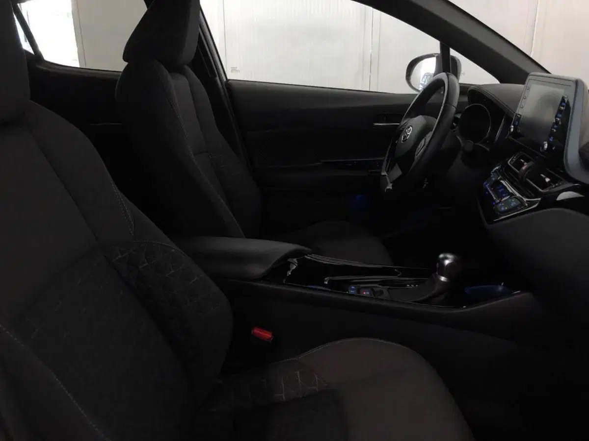 Toyota Toyota C-HR usata a Torino (10)