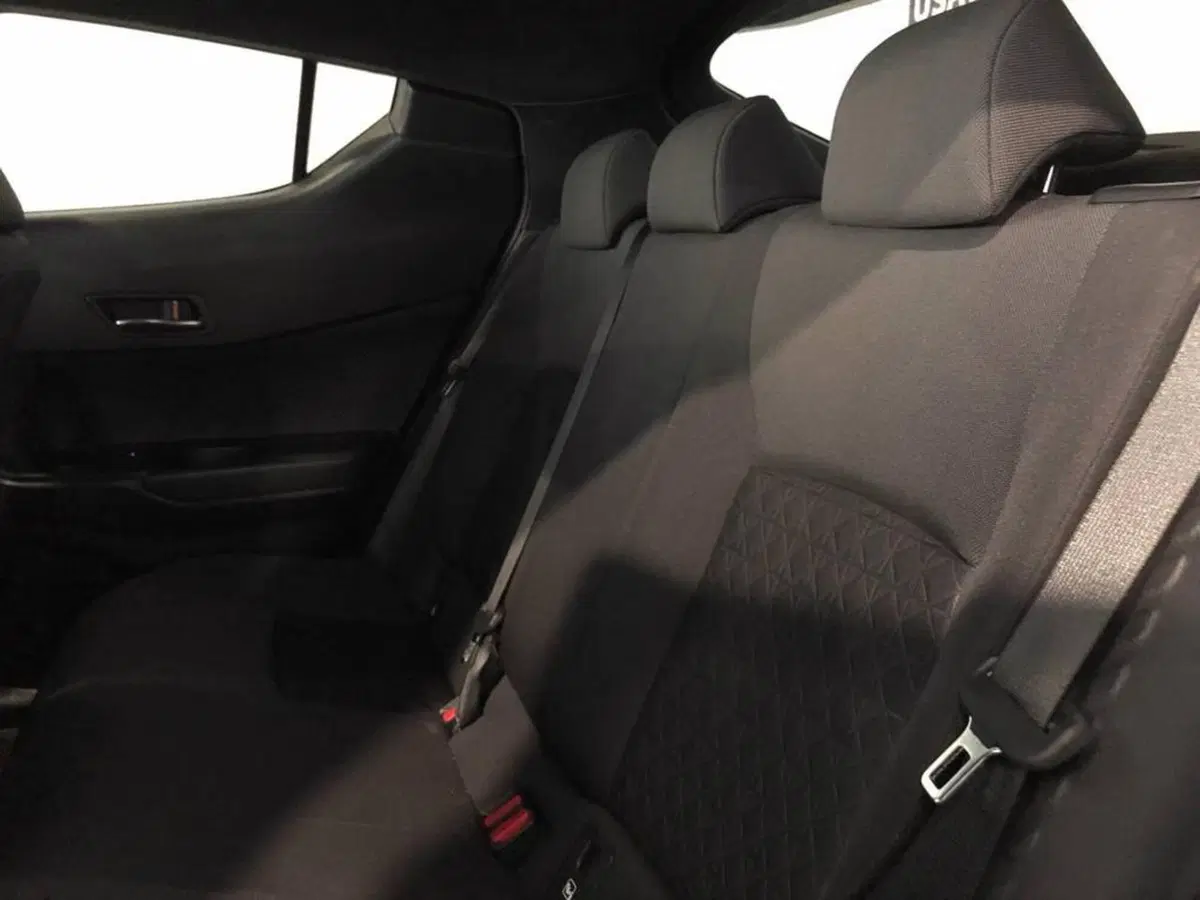 Toyota Toyota C-HR usata a Torino (13)