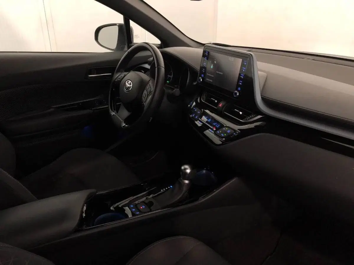 Toyota Toyota C-HR usata a Torino (8)