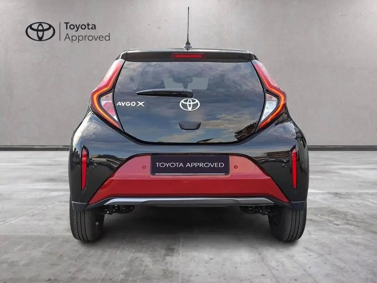 Toyota Aygo X usata a Torino (6)