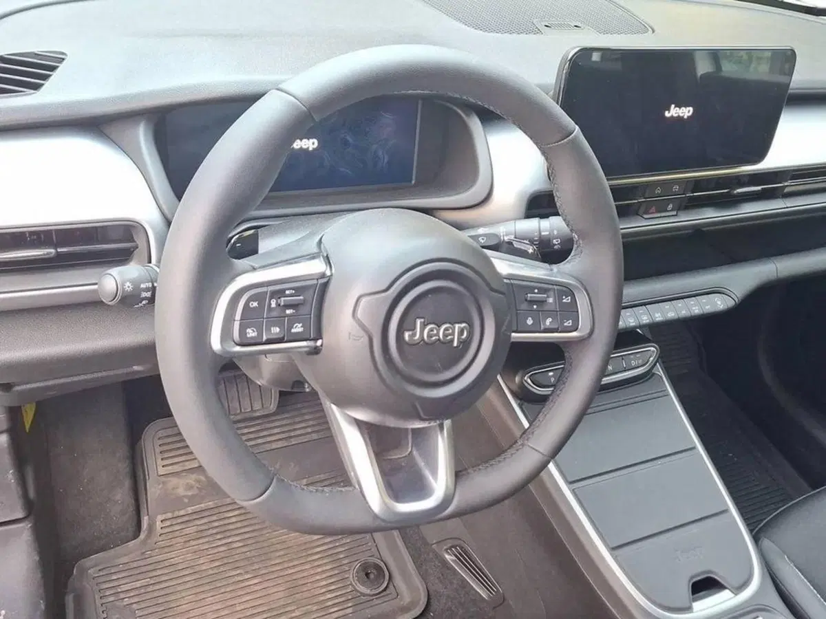 Jeep Avenger usata a Torino (10)