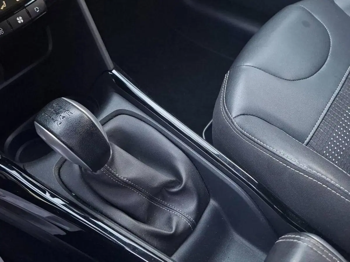 Peugeot 2008 usata a Torino (8)