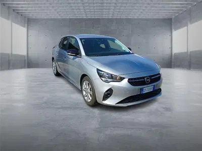 Opel Corsa 1.5 D 100 CV Edition del 2023 usata a Bari