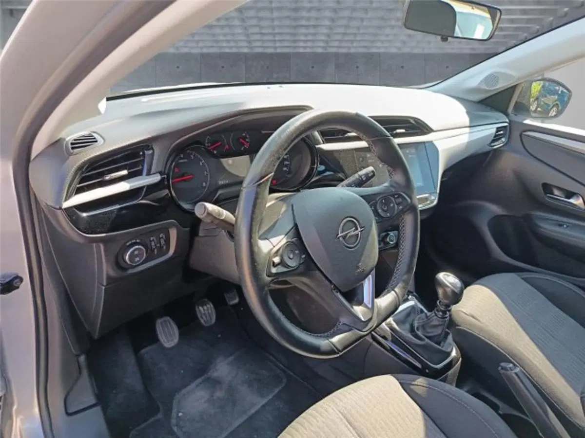 Opel Corsa usata a Bari (10)