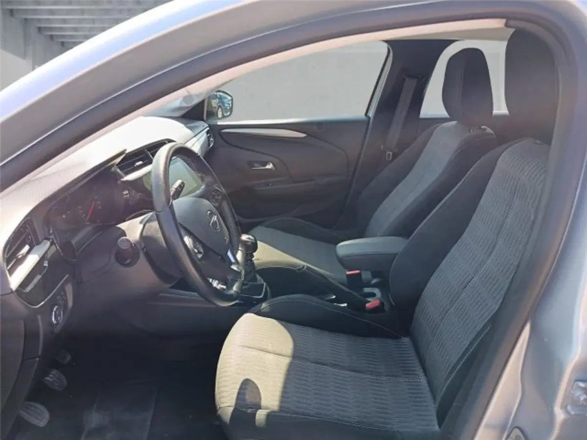 Opel Corsa usata a Bari (11)