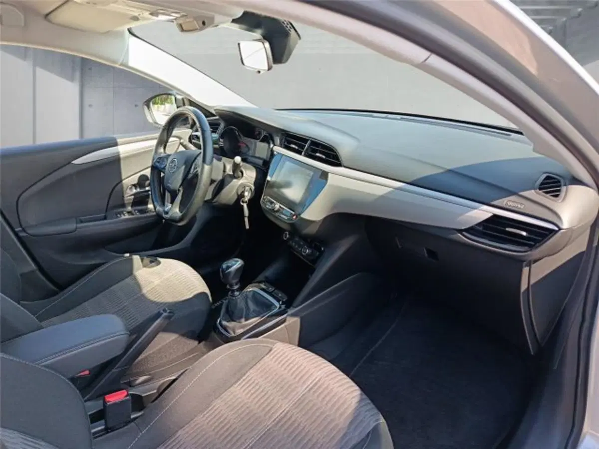 Opel Corsa usata a Bari (12)