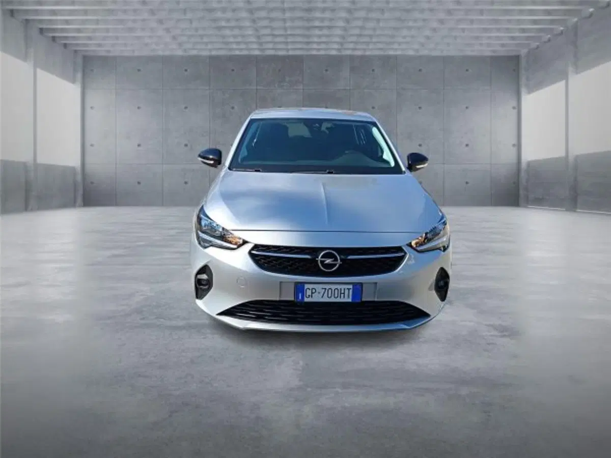 Opel Corsa usata a Bari (2)