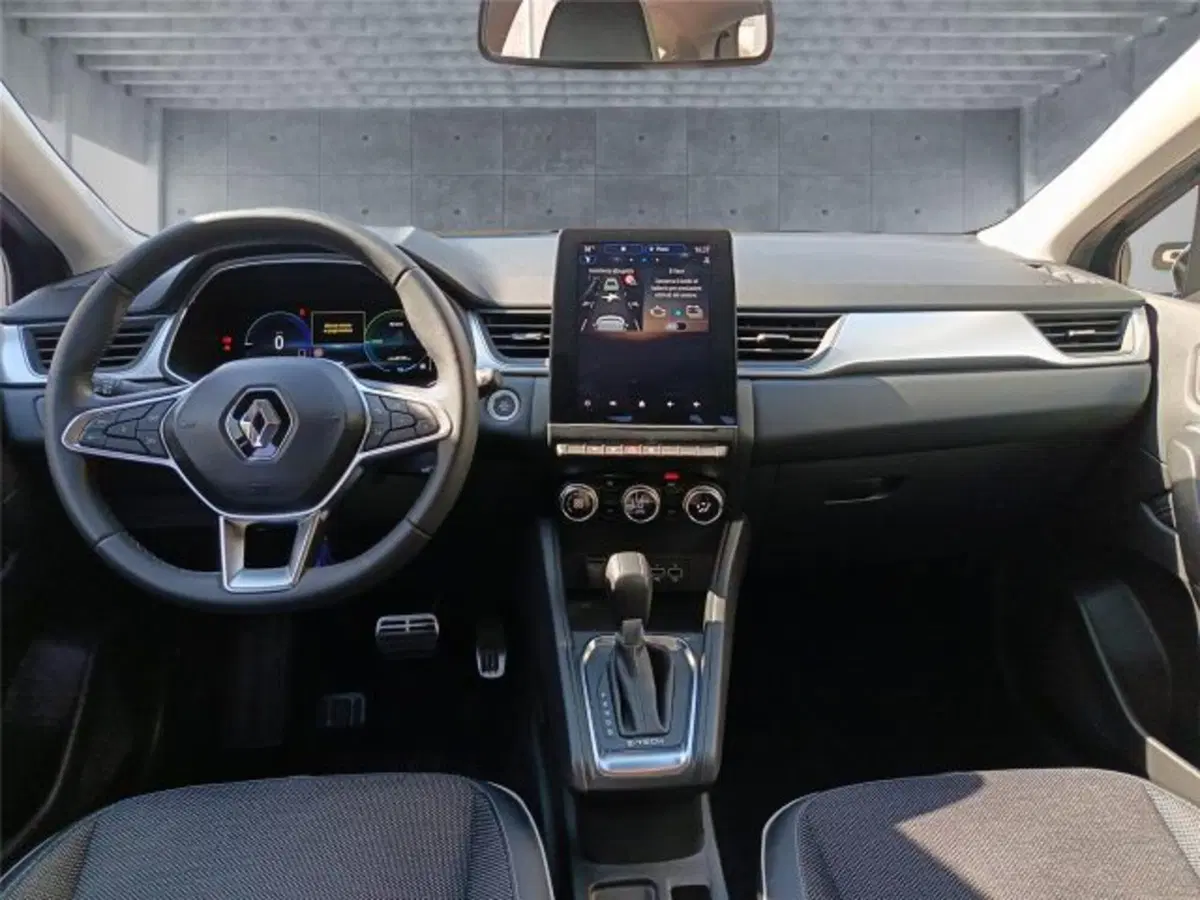 Renault Captur usata a Bari (11)
