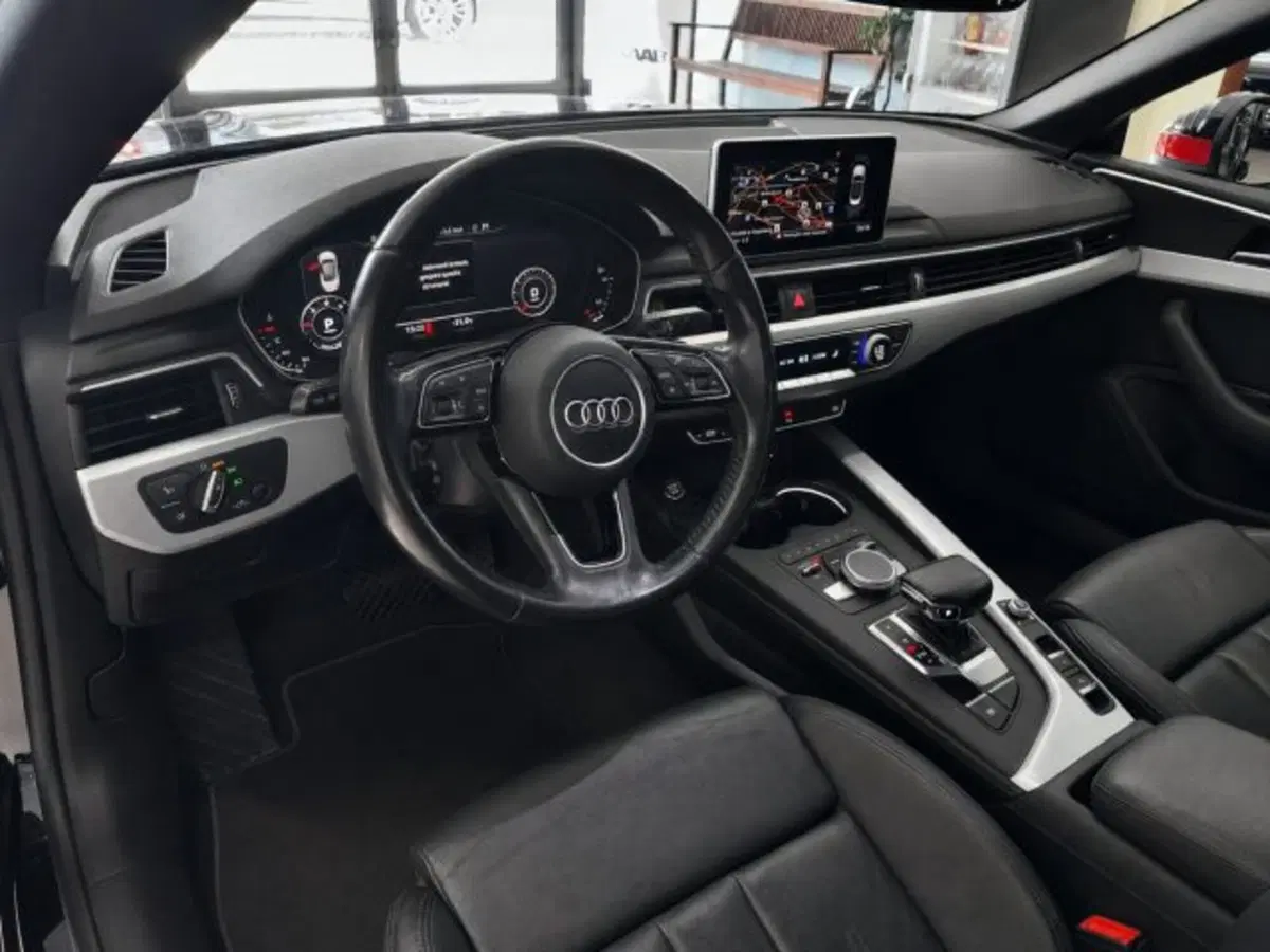 Audi A5 Cabrio usata a Firenze (13)
