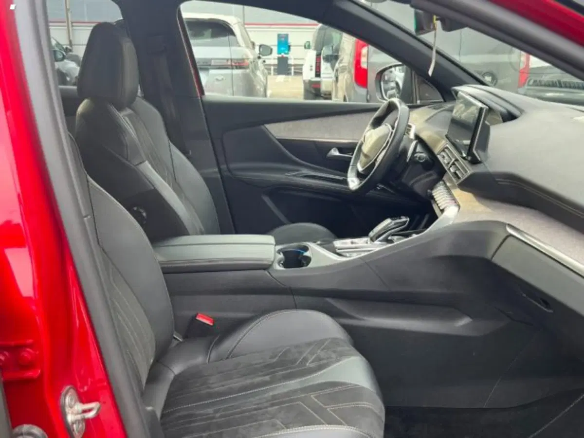 Peugeot 3008 usata a Lucca (9)