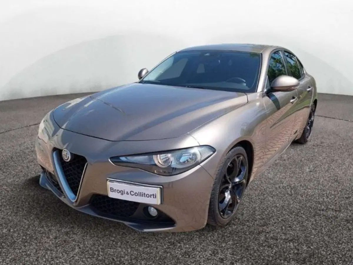 Alfa Romeo Giulia usata a Firenze (3)
