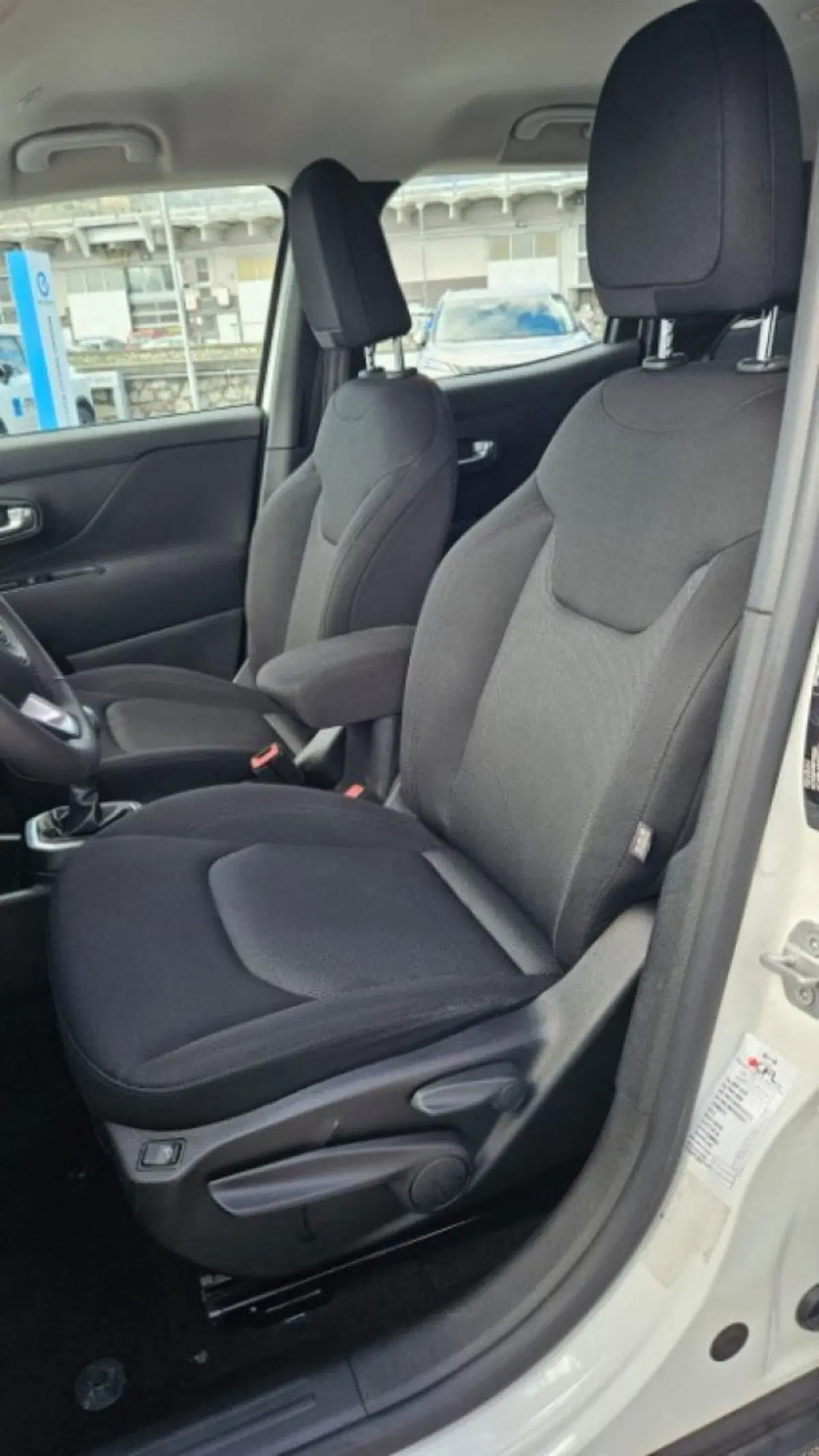 Jeep Renegade usata a Lucca (12)