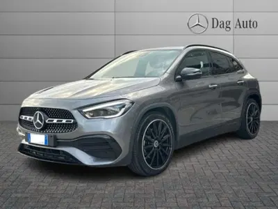 Mercedes-Benz GLA SUV 200 d Automatic 4Matic Premium del 2021 usata a Manocalzati