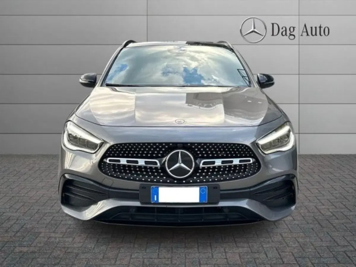 Mercedes-Benz GLA SUV usata a Avellino (3)